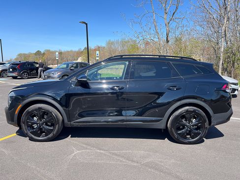 Used 2025 Kia Sportage X-Line w/ Premium Package AWD/4WD image 2