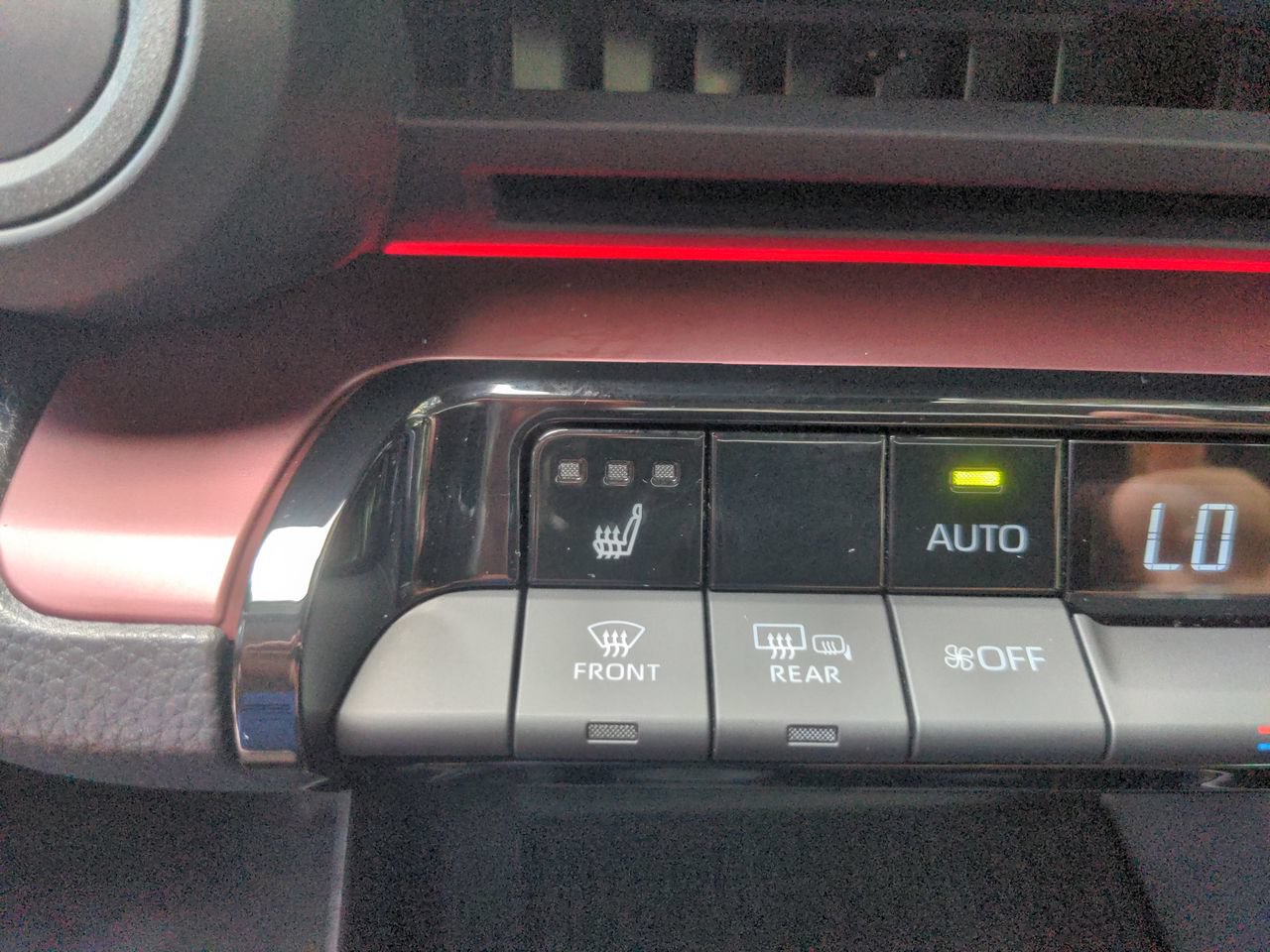 Used 2024 Toyota Prius Prime FWD image 40