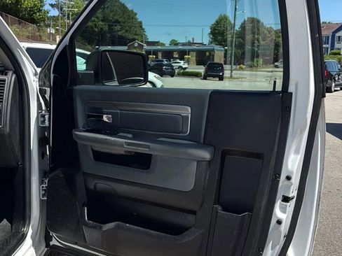 Used 2019 RAM 1500 Tradesman w/ Power & Remote Entry Group RWD image 12