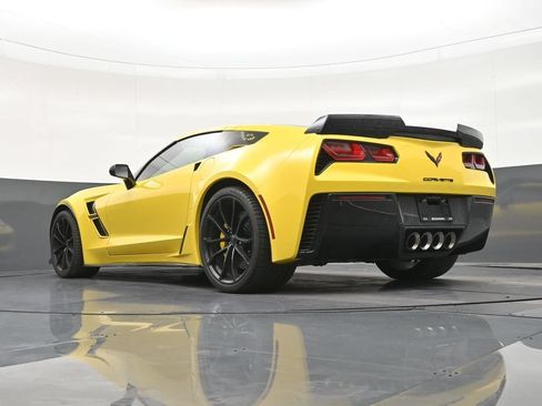 Used 2017 Chevrolet Corvette Grand Sport RWD image 27