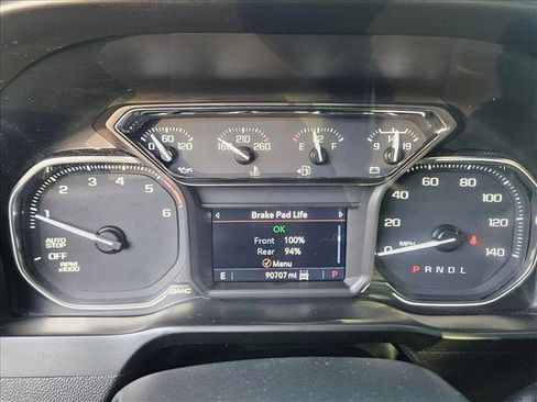 Used 2021 GMC Sierra 1500 SLT w/ X31 Off-Road Package image 11