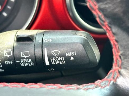 Used 2021 Jeep Wrangler Unlimited Rubicon AWD/4WD image 31
