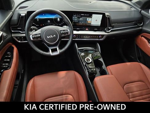 Certified 2025 Kia Sportage SX Prestige AWD/4WD image 19
