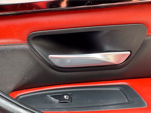 Used 2015 BMW M4 Coupe RWD image 41