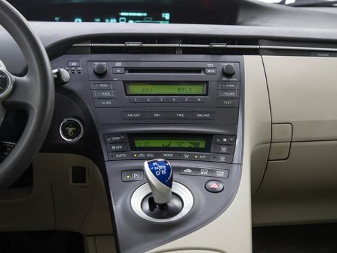 Used 2010 Toyota Prius FWD image 16