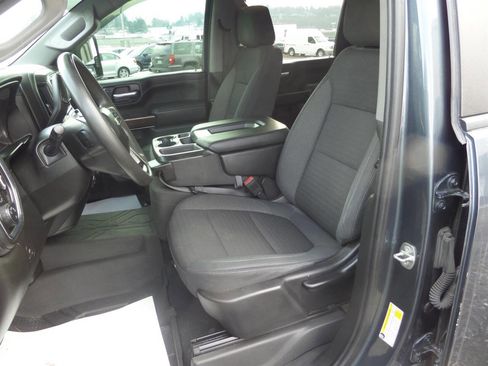 Used 2020 Chevrolet Silverado 2500 LT w/ Advanced Trailering Package image 7