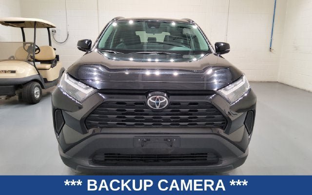 Used 2025 Toyota RAV4 XLE AWD/4WD image 3