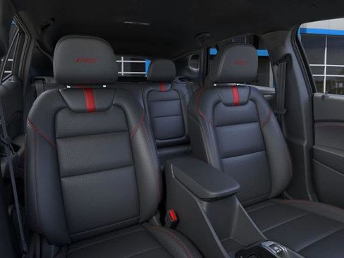 New 2025 Chevrolet Trax RS image 16