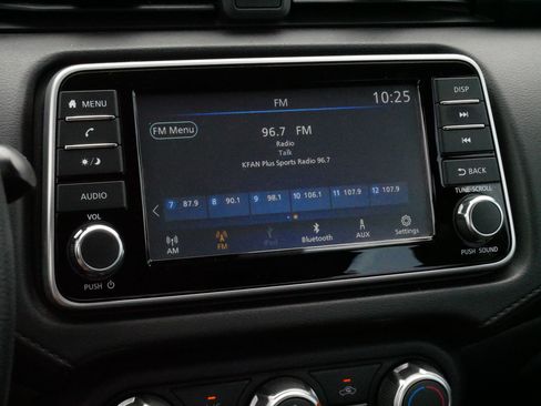 Used 2024 Nissan Versa S w/ Trunk Package FWD image 22