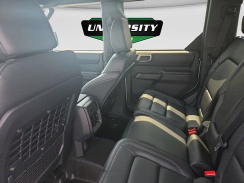 New 2026 Ford Bronco Badlands w/ Black Appearance Package AWD/4WD image 33