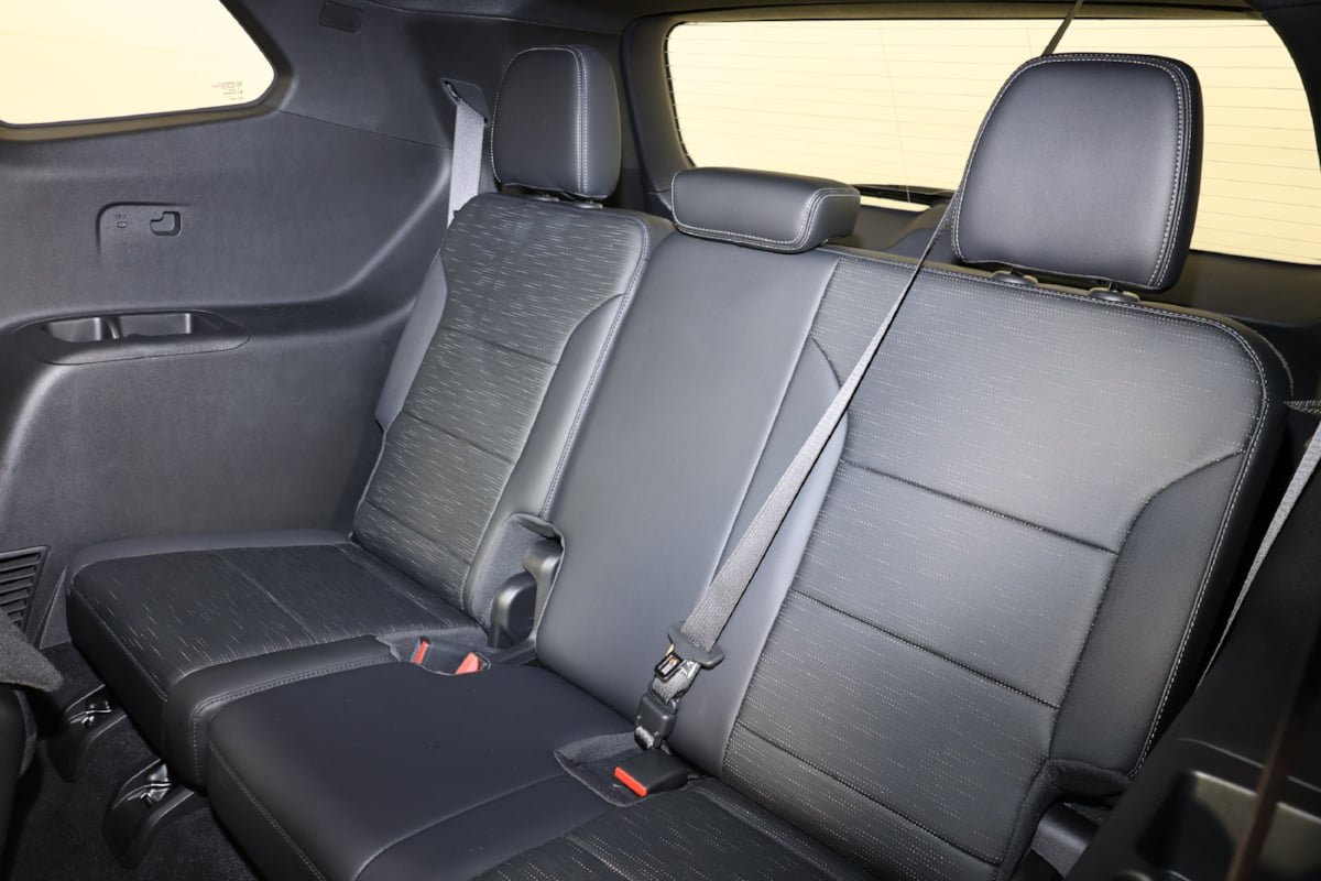 Used 2026 Buick Enclave Sport Touring AWD/4WD image 12