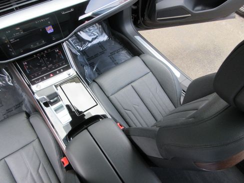 Used 2022 Audi A8 L 3.0T image 18