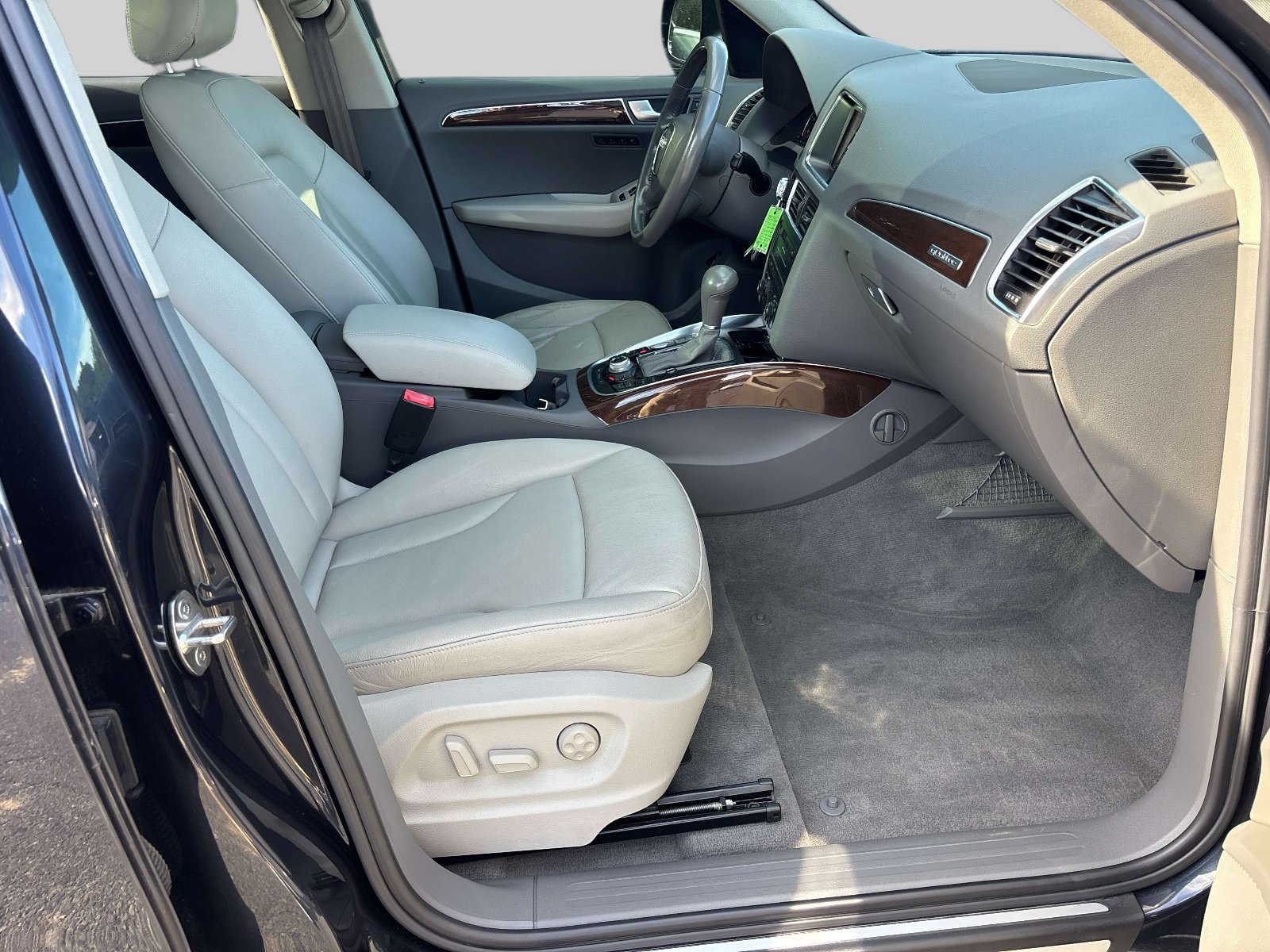 Used 2012 Audi Q5 3.2 Premium Plus AWD/4WD image 16