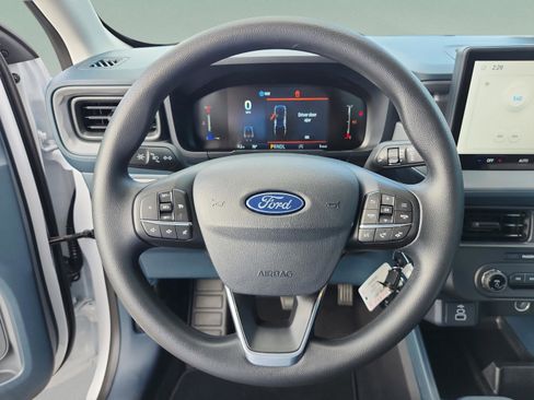 New 2026 Ford Maverick XL image 10