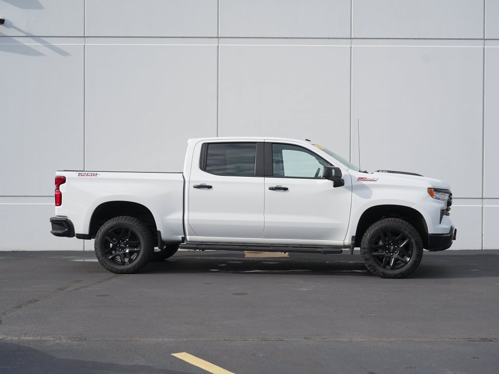 Certified 2024 Chevrolet Silverado 1500 LT Trail Boss w/ LT Trail Boss Premium Package AWD/4WD image 2