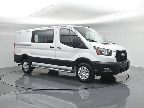 Certified 2025 Ford Transit 250 Low Roof w/ Exterior Upgrade Package RWD image 7
