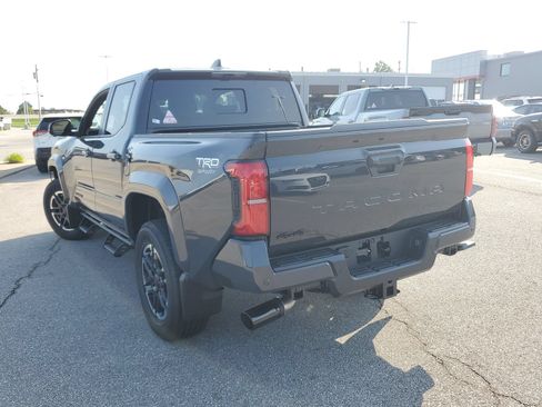 New 2026 Toyota Tacoma 4x4 Double Cab image 3