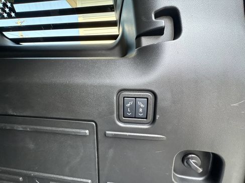 Used 2025 GMC Hummer EV 2X AWD/4WD image 71