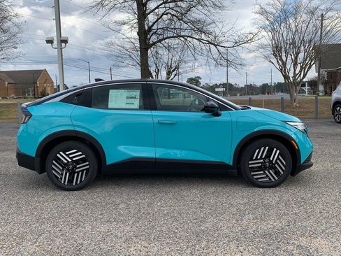 New 2026 Nissan Leaf SV+ FWD image 2