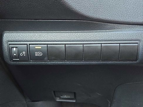 Used 2024 Toyota Corolla LE image 20