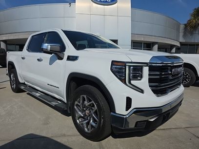 Used 2023 GMC Sierra 1500 SLT w/ SLT Premium Package