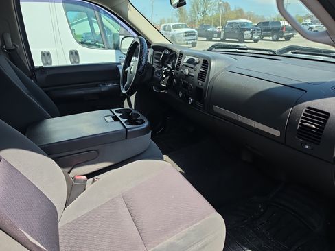 Used 2009 Chevrolet Silverado 1500 LT w/ Power Pack Plus image 5