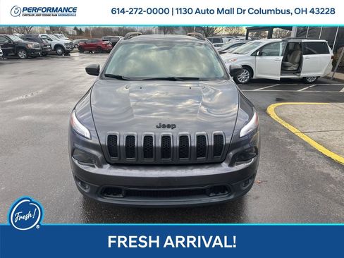 Used 2017 Jeep Cherokee Latitude w/ Safety/Convenience Group image 9