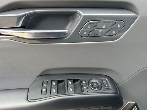 Used 2024 Kia EV9 GT-Line image 15