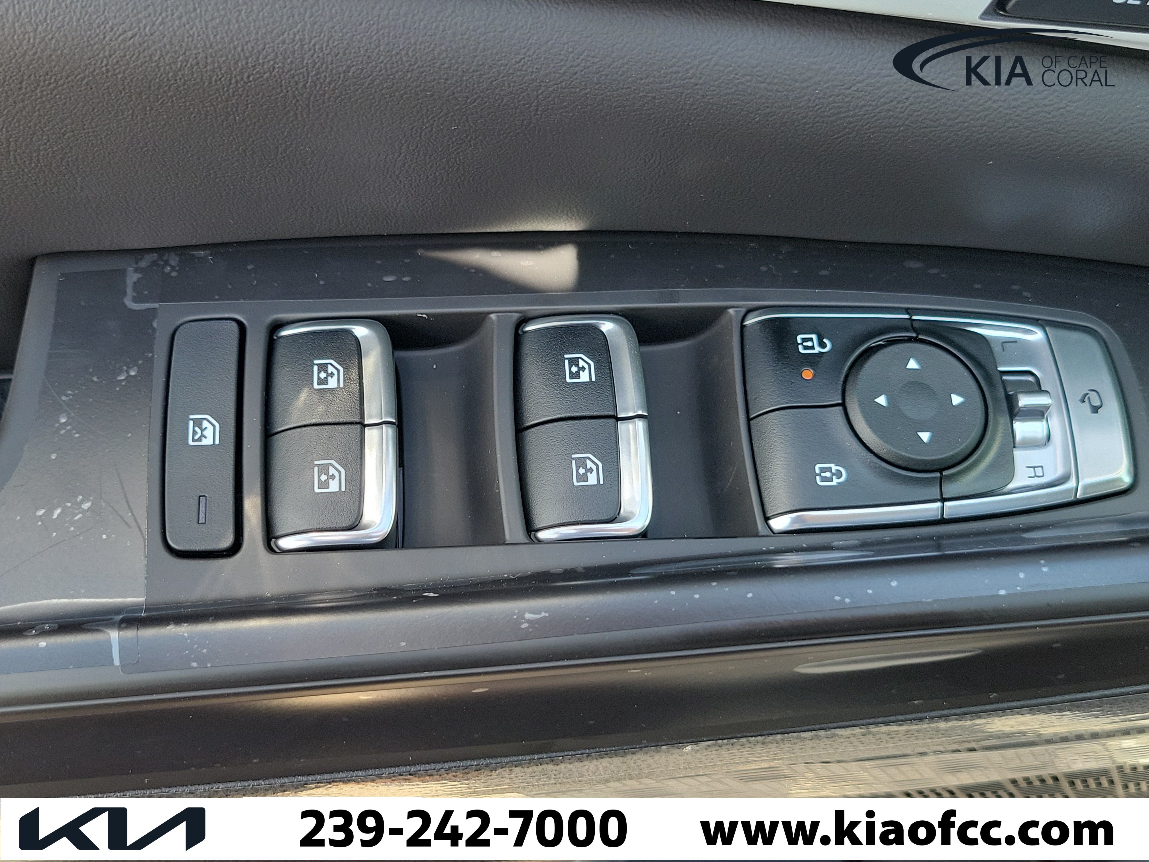 New 2027 Kia Carnival SX FWD image 27