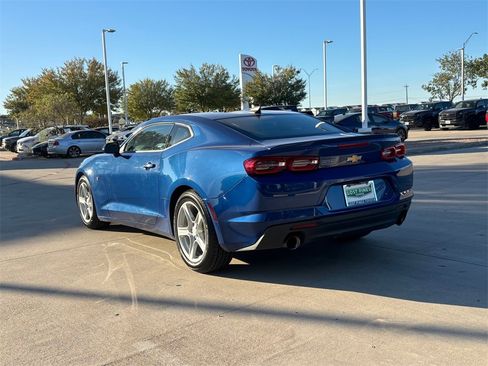 Used 2020 Chevrolet Camaro LT image 5