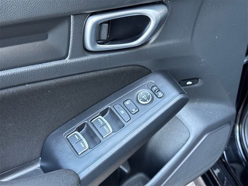 Used 2023 Honda Civic Sport image 27