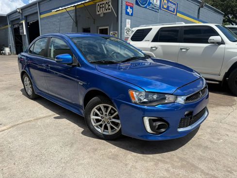 Used 2016 Mitsubishi Lancer ES FWD image 1