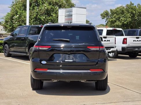 Certified 2026 Jeep Grand Cherokee Limited AWD/4WD image 6