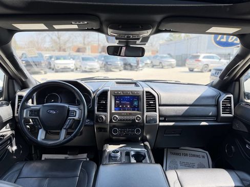 Used 2021 Ford Expedition XLT AWD/4WD image 12