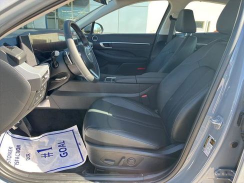 Used 2025 Hyundai Sonata Limited image 7