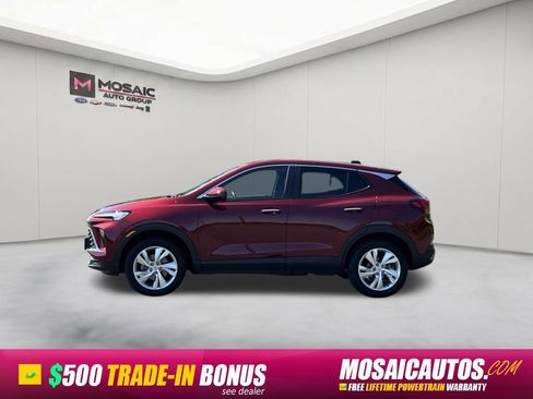 Used 2024 Buick Encore GX Preferred w/ Comfort Package AWD/4WD image 4