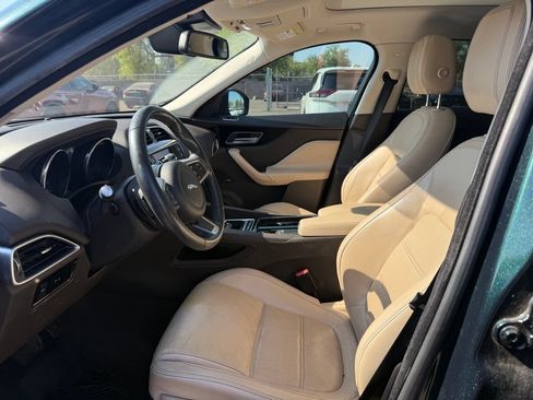 Used 2018 Jaguar F-PACE Prestige AWD/4WD image 13