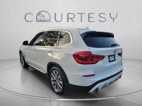 Used 2018 BMW X3 xDrive30i AWD/4WD image 2