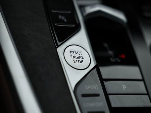 New 2026 BMW X5 sDrive40i w/ M Sport Package image 40