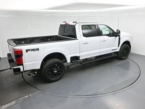 New 2025 Ford F250 Lariat w/ Lariat Ultimate Package image 40