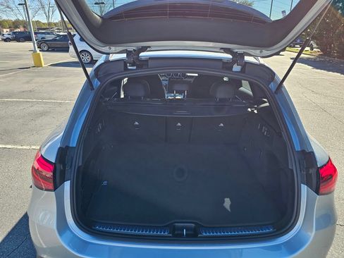 Used 2026 Mercedes-Benz GLC 300 image 25