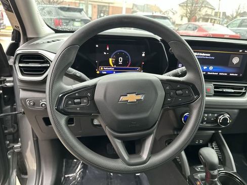 Certified 2025 Chevrolet TrailBlazer LS w/ LS Confidence Package image 13