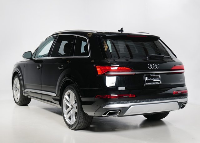 Used 2025 Audi Q7 3.0T Premium Plus w/ Premium Plus Package AWD/4WD image 5