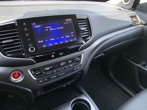 Certified 2023 Honda Ridgeline RTL image 23
