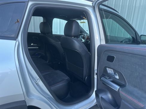 Used 2023 Mercedes-Benz GLA 250 image 10