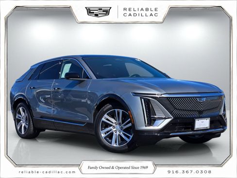 Certified 2024 Cadillac Lyriq Tech AWD/4WD image 1