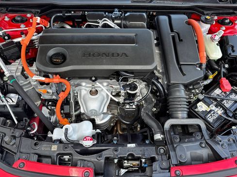 Used 2025 Honda Civic FWD Hybrid Sedan image 34