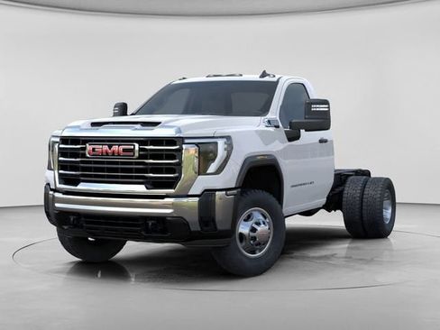 New 2026 GMC Sierra 3500 Pro w/ Convenience Package AWD/4WD image 8