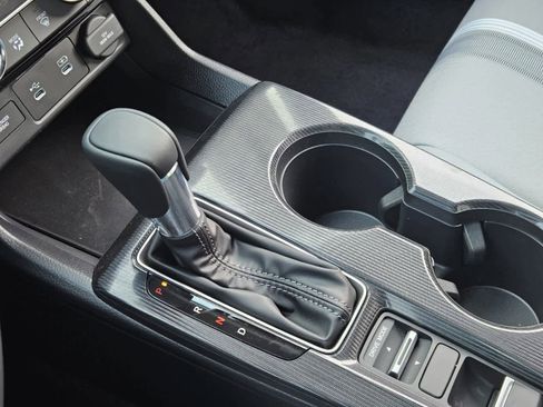 New 2025 Honda Civic Sport image 17