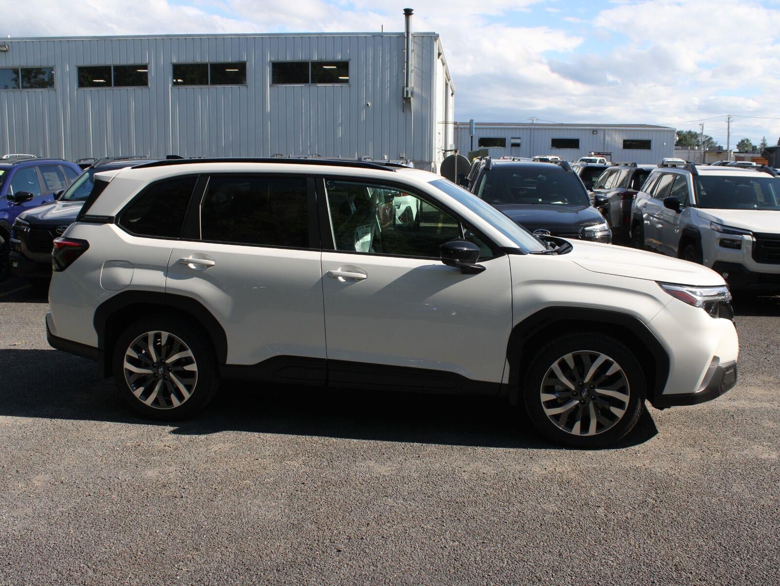 New 2026 Subaru Forester Touring AWD/4WD image 4